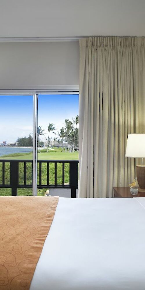 Pacific Monarch Hotel